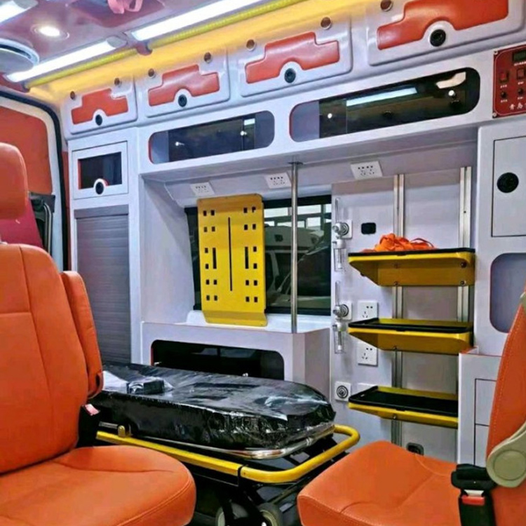 贡井长途救护车护送病人租赁价格