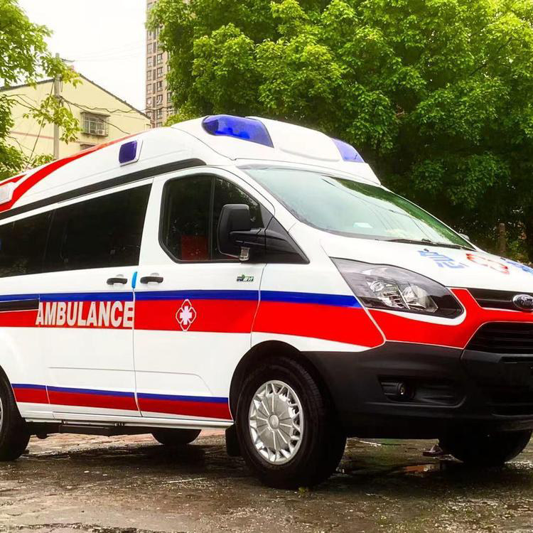 贡井重症监护救护车出租护送返乡