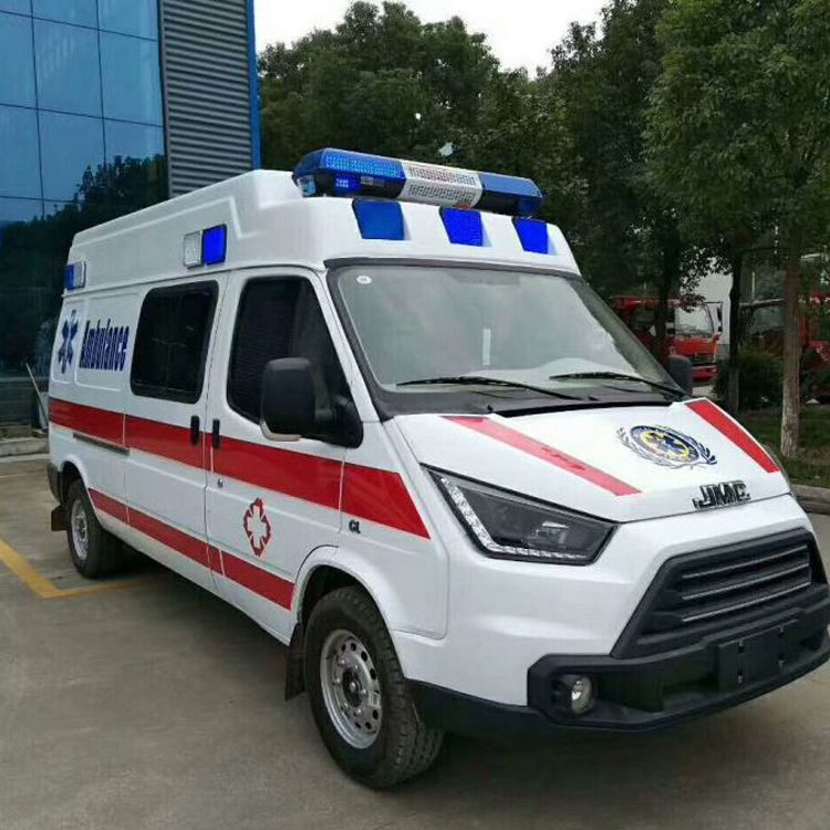 贡井瘫痪租赁救护车转运 ——生命救助的紧急响应与专业保障